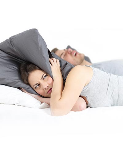 いびきの問題は枕で解決！いびき軽減枕　シュベ スマートセンス