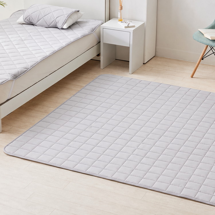 日本製　新品　高級感あるラグカーペット　190×240 プレーベル ジオーニ 190×240cm 約3畳 ラグ カーペット 日本製 オール